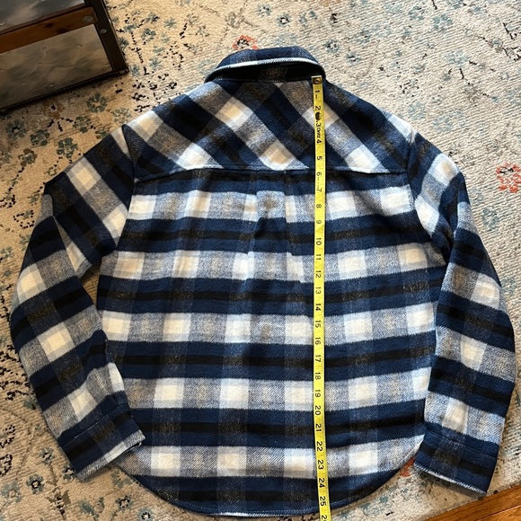 Kensie Blue & Black Plaid Flannel Shacket Pockets - Picture 12 of 15